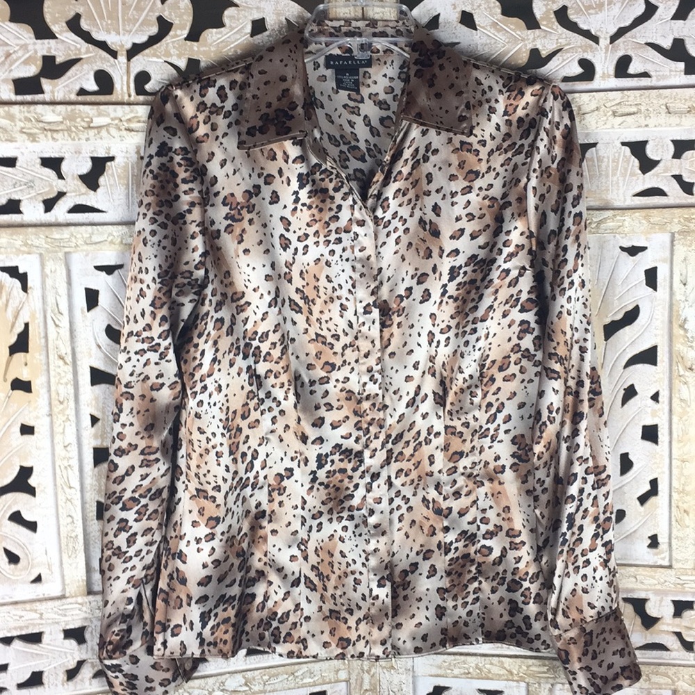 Rafaella Leopard Print Button Front Blouse Size: 8 - image 1